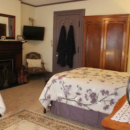 Spencer House Bed & Breakfast Ері Екстер'єр фото